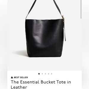 Madewell Essential Bucket tote black